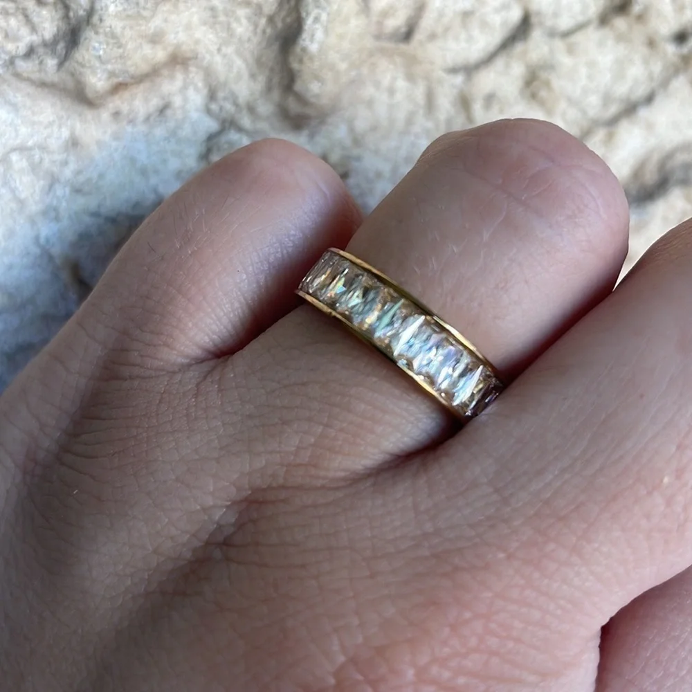 N/A cubic zirconia